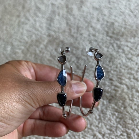 KENDRA SCOTT Ivy Hoop Earrings - Defect - Picture 10 of 12